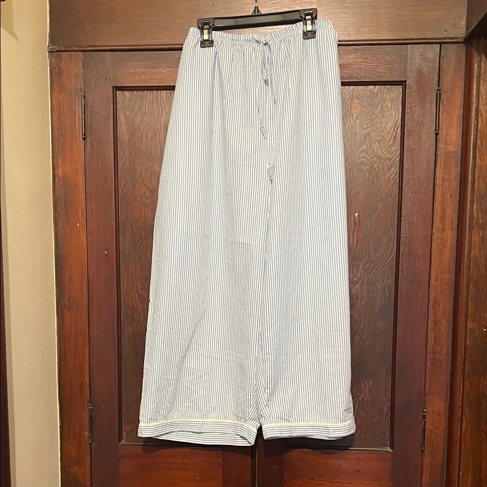 Cabernet Light Blue & White Striped Sleeveless Pajama Set - Picture 6 of 10
